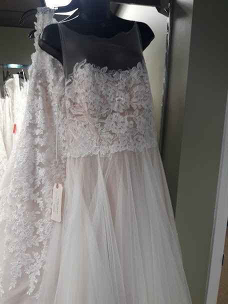 I love my dress - Willowby illusion neckline