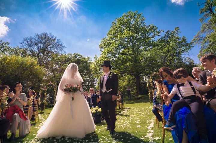 We designed a "Y" shaped aisle to pay tribute to our first names and also thought it is cool to each