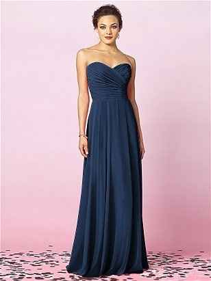 Show off your bridesmaid dresses!!