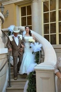 Cant' believe I'm saying this... BACK AND MARRIED!!! with pro pics!