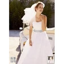 BRIDES...I want to see your DRESSES!!!~~~~