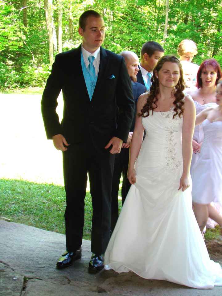 Lets see those dresses!