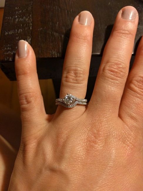 Show off your solitaire ring! 💎 14