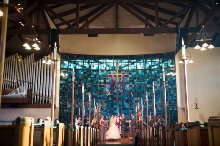 Show me your ceremony backdrops:)