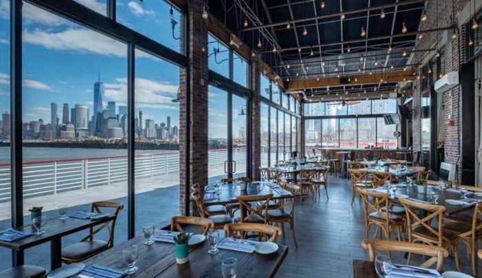 Let's see where you're getting married! Show off your wedding venue!! 21