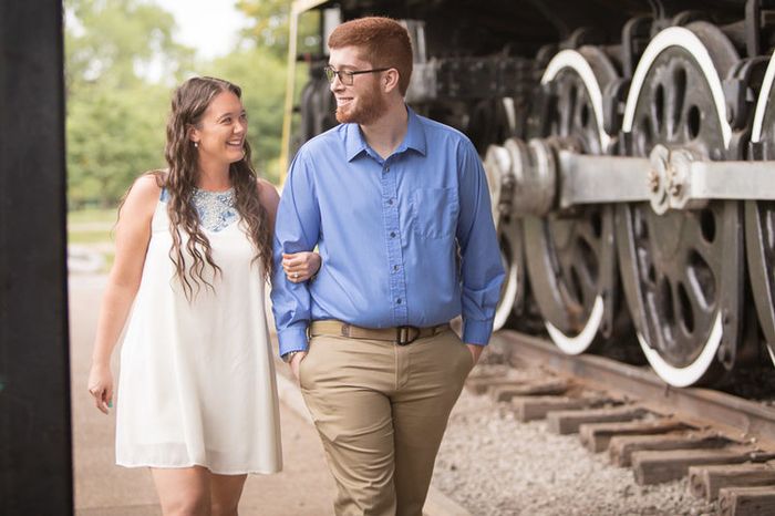 Same dress for engagement pics and bridal shower? - 1