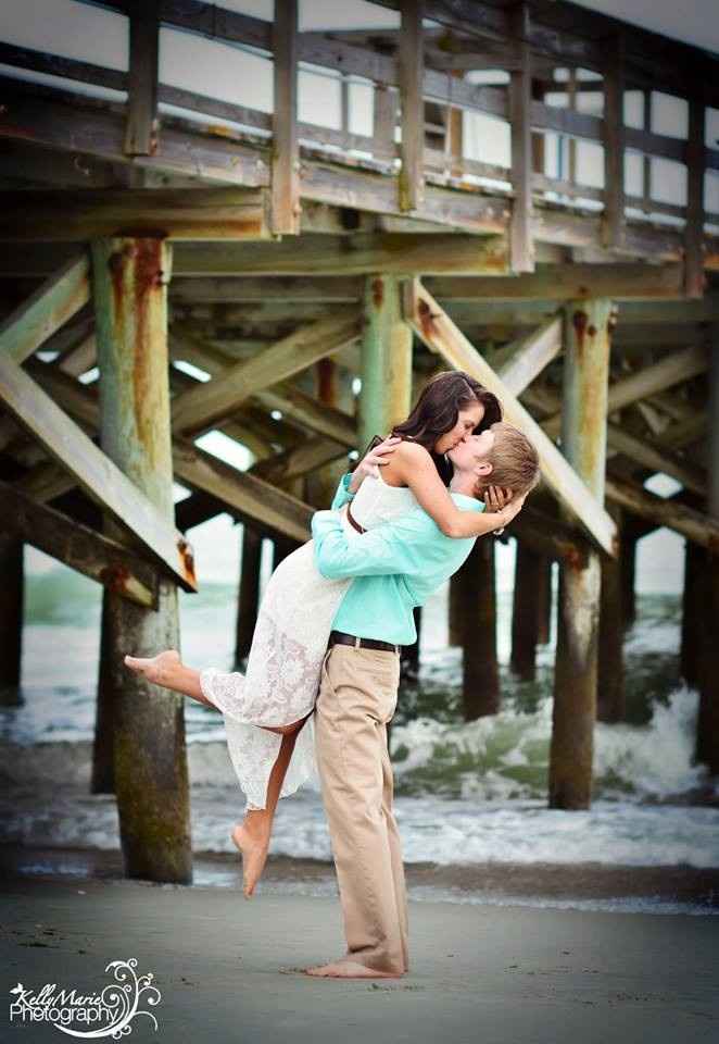 Post Your Favorite Picture of You and Your Fiance/Fiancee!