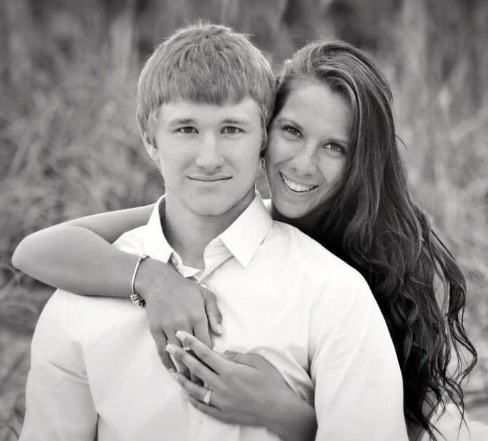 Post Your Favorite Picture of You and Your Fiance/Fiancee!