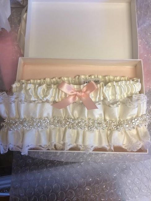 Show me your garter! (pics)