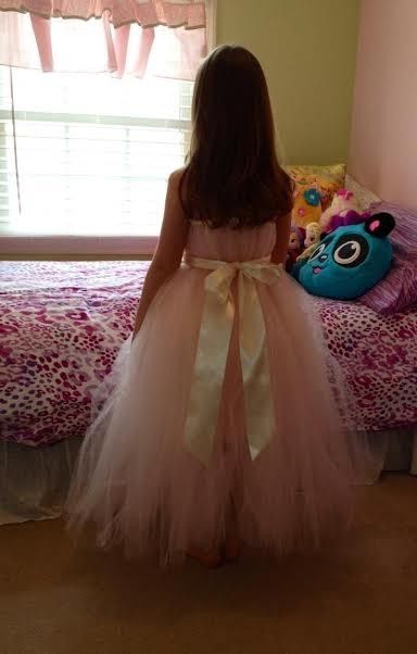 FLOWER GIRL DRESS IS IN!!!!   PICTURES INCLUDED