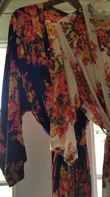 Where did you get your bridesmaids robes?! - 1