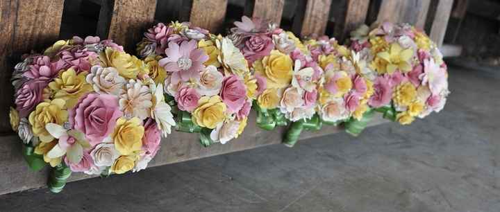 My Bouquets are Ready!!!!! *Pics* (link to site on page 3)