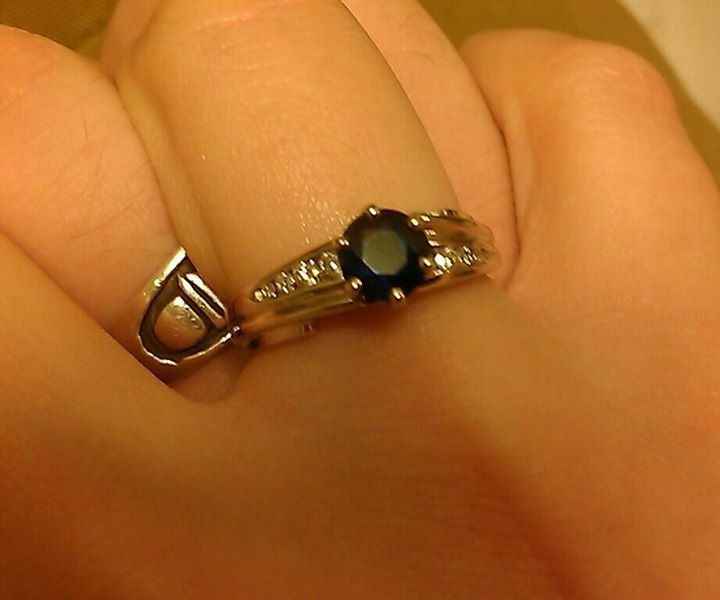 What kind of stone is your e-ring?