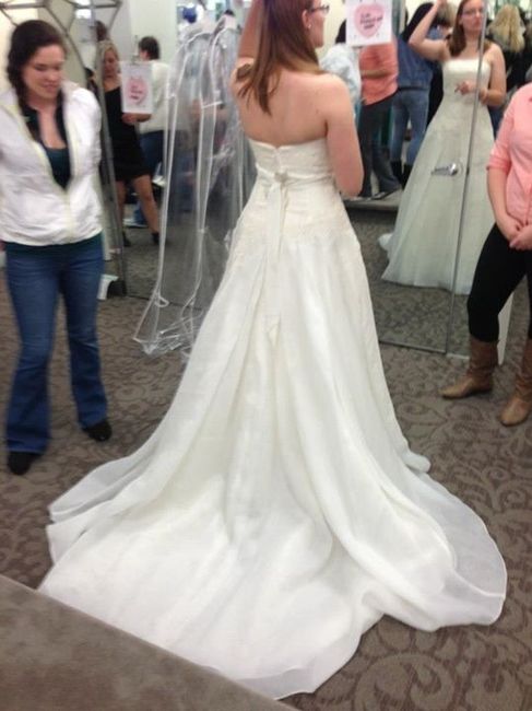can i see you show off your gowns?