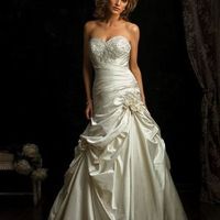 Anyone worried they wont be able to dance in their dress?!?!