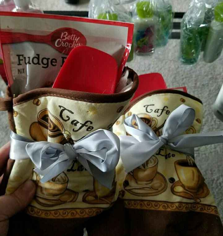 Bridal shower prizes