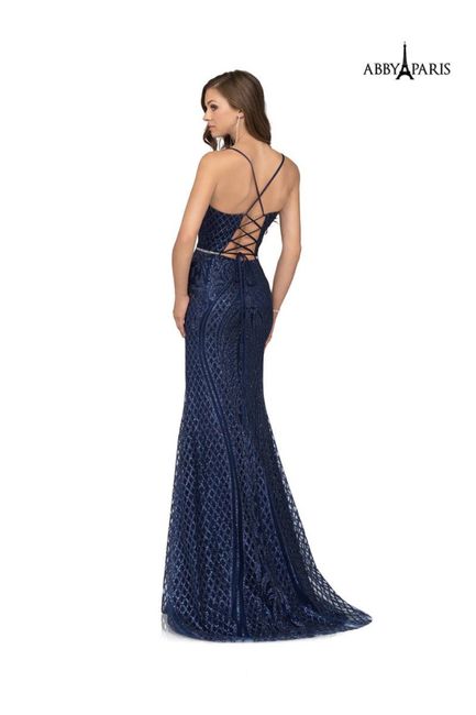 Ooh, i should not have started even looking at dresses this early. 8