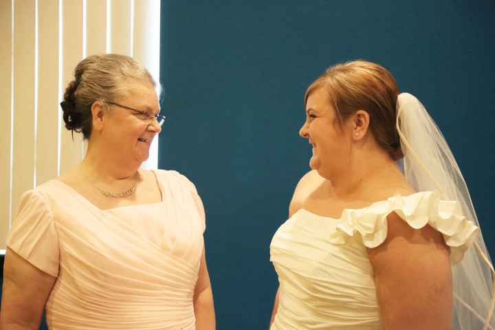 YAY!!!! Got my wedding pics back!!