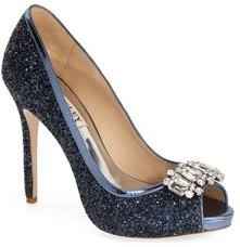 Show Me Your Shoes!!