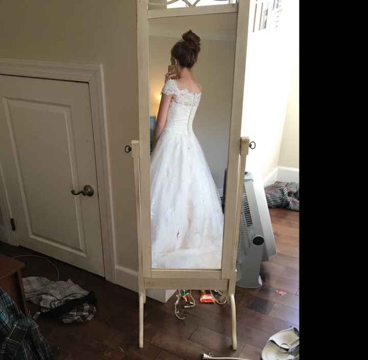  Buying a wedding dress online - 2