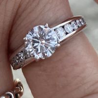 Brides of 2022! Show us your ring! - 1