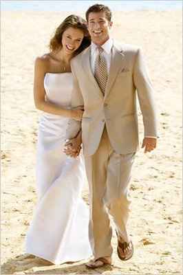 Hawaiian Wedding Attire
