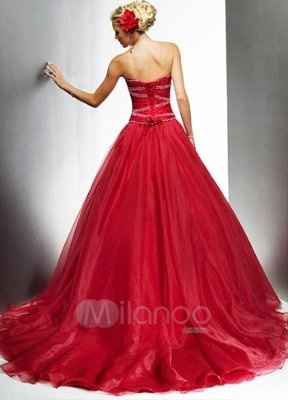 Colored wedding dresses