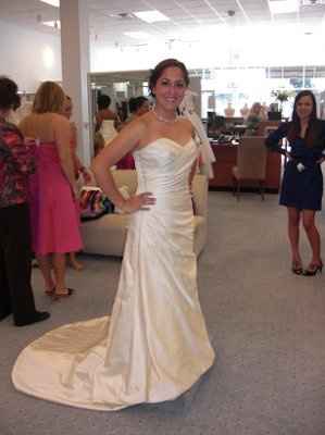 I GOT MY DRESS! (pic heavy)