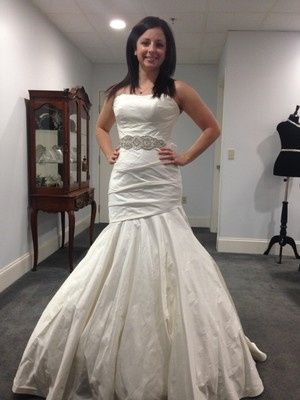 Who doesn't love dress porn !