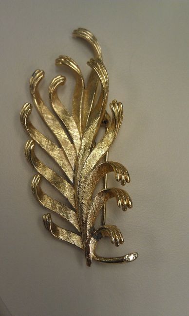 Pay it Forward MORE broaches!!