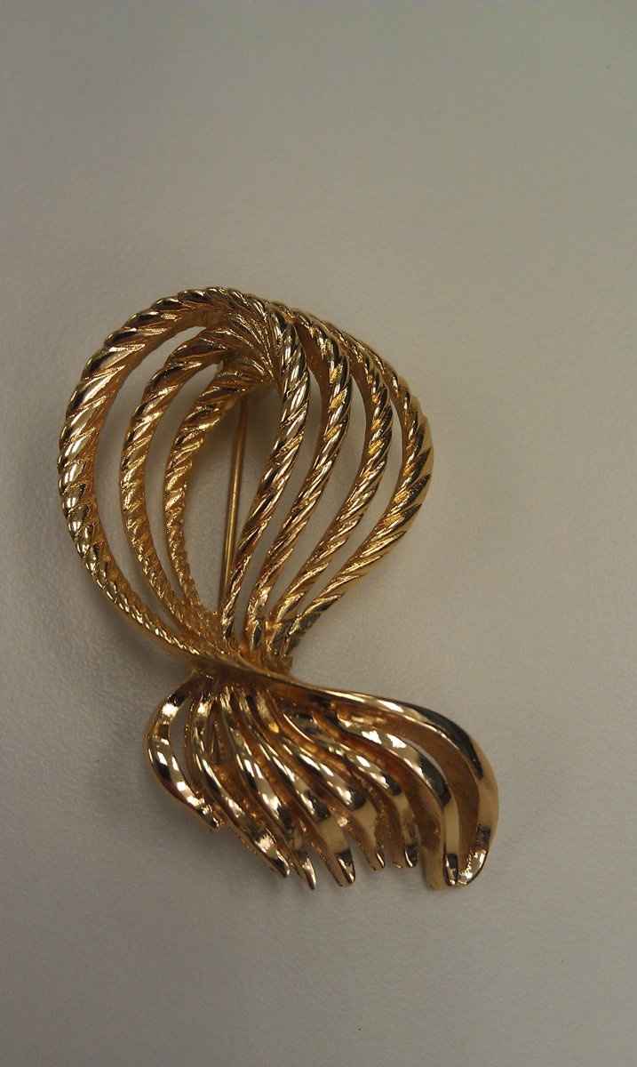 Pay it Forward MORE broaches!!