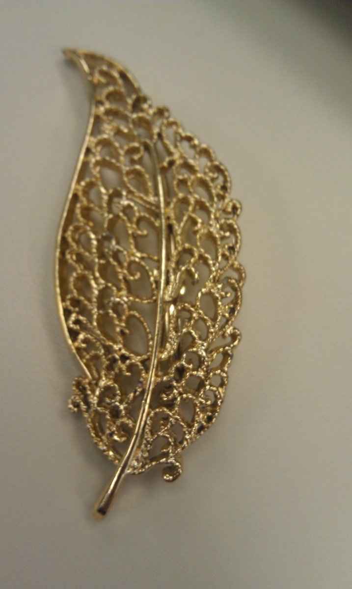 Pay it Forward MORE broaches!!