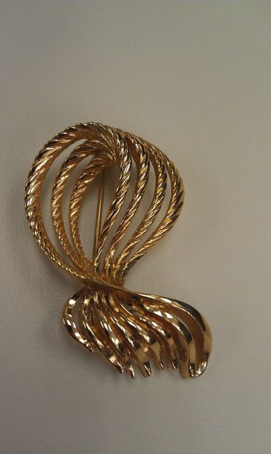 Pay it Forward MORE broaches!!