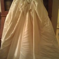FREE Amalia Carrara Wedding gown - paying it forward!