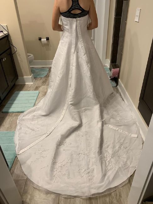 i said i would wear my mom's dress... 2