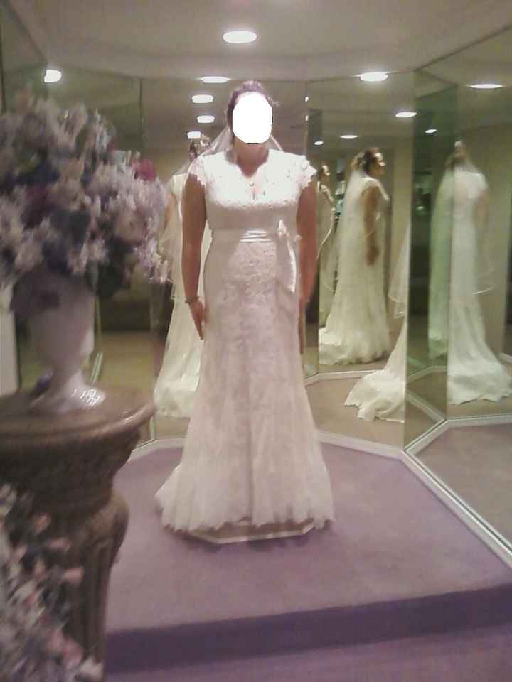 Let me see YOUR dresses ladies!