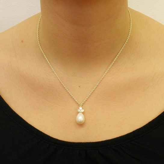 What necklace goes best with a halter dress? | Weddings, Wedding Attire |  Wedding Forums | WeddingWire