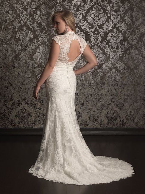 Let's see those dresses! (and look at mine! LOL)