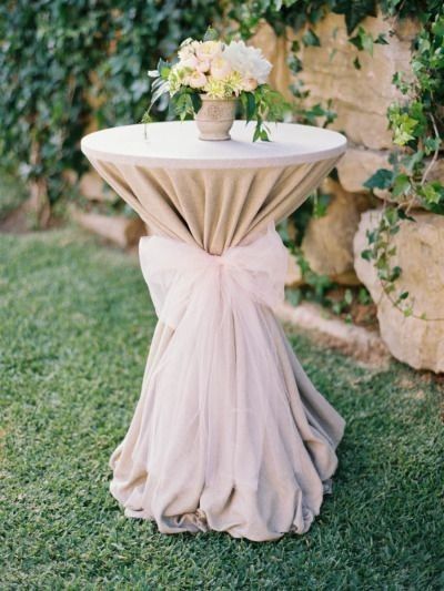 cocktail table centerpieces - which lantern