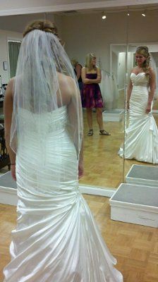 Final dress fitting and hair trail :) **pics included**