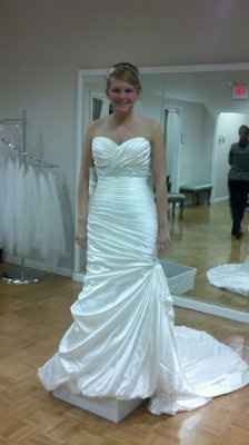 My dress is in and here it is!!