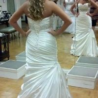 Final dress fitting and hair trail :) **pics included**