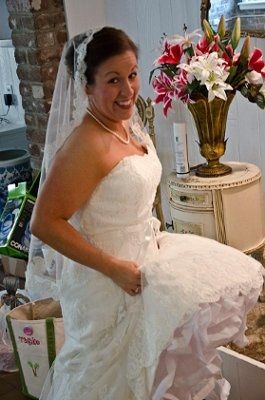 Post Those Wedding Pics You Didn't Want People To See!  : ) BUMPED for New Brides