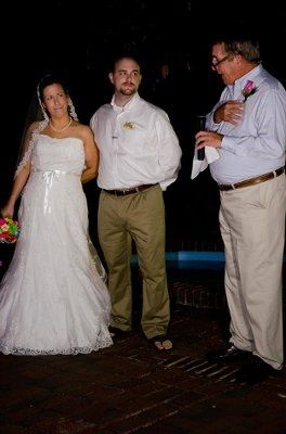 Post Those Wedding Pics You Didn't Want People To See!  : ) BUMPED for New Brides