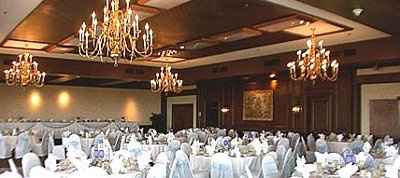 Dark Wood room help, decoration and lighting help? *Pics*