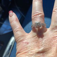 Brides of 2022! Show us your ring! - 1
