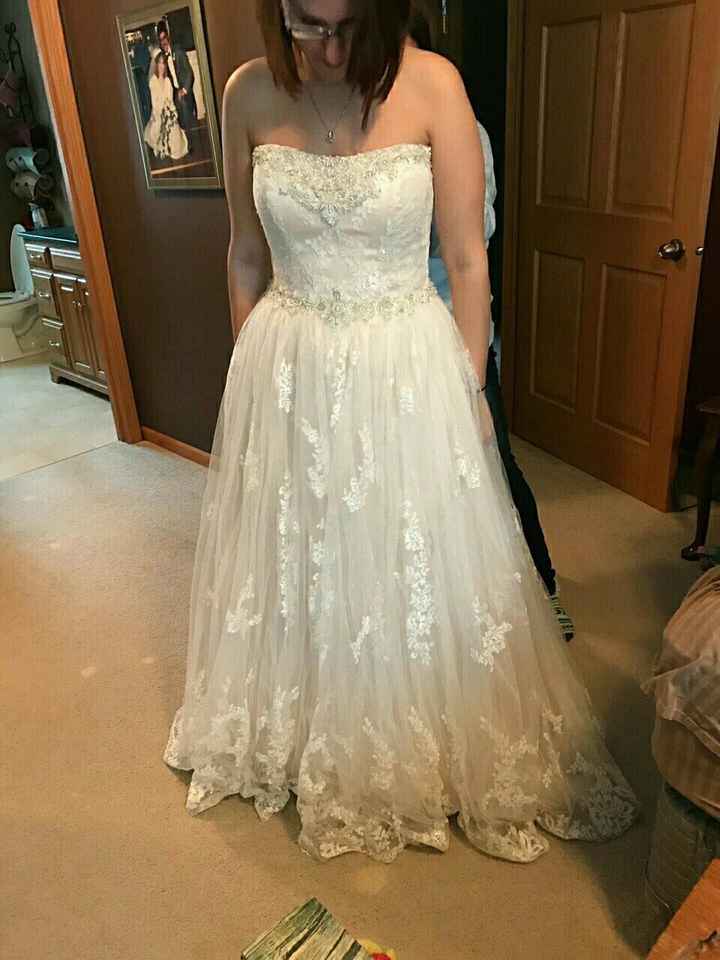 Wedding dress help!
