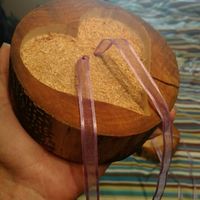 Ring container for active ring barer