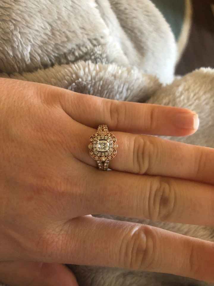 Rose Gold Vintage 