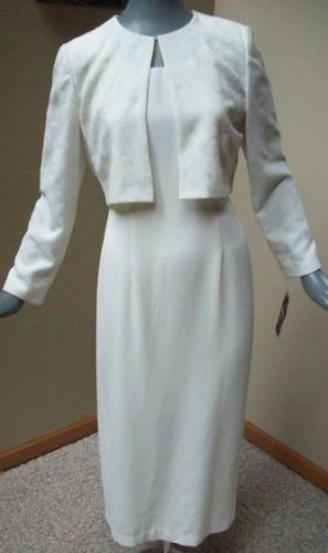 Not a young bride--what to wear???